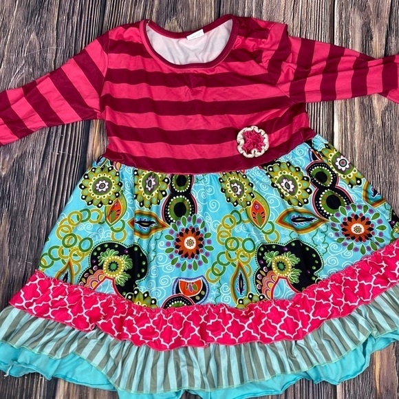 Girl’s Ruffled Dress- Size 8 - Picture 1 of 9